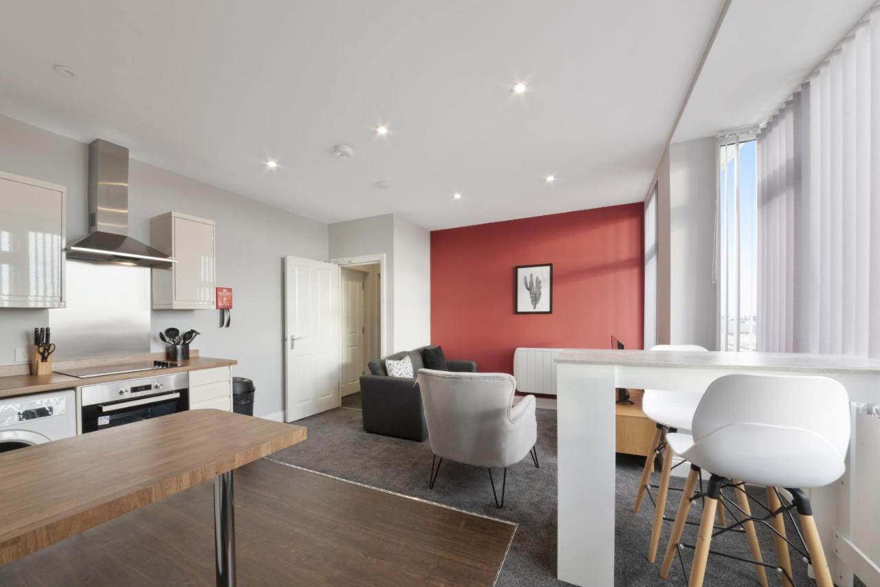 K Suites - Waveney Chambers 1 Old โลเวสทอฟต์ ภายนอก รูปภาพ