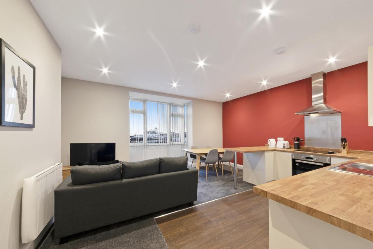 K Suites - Waveney Chambers 1 Old โลเวสทอฟต์ ภายนอก รูปภาพ