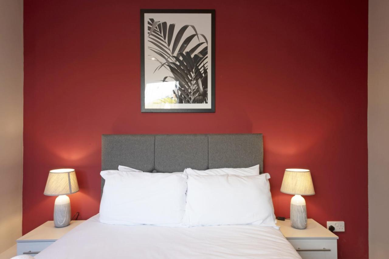 K Suites - Waveney Chambers 1 Old โลเวสทอฟต์ ภายนอก รูปภาพ