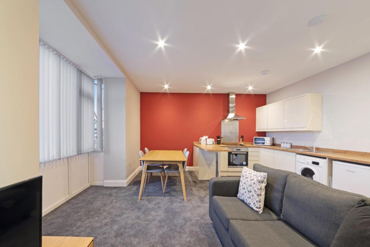 K Suites - Waveney Chambers 1 Old โลเวสทอฟต์ ภายนอก รูปภาพ