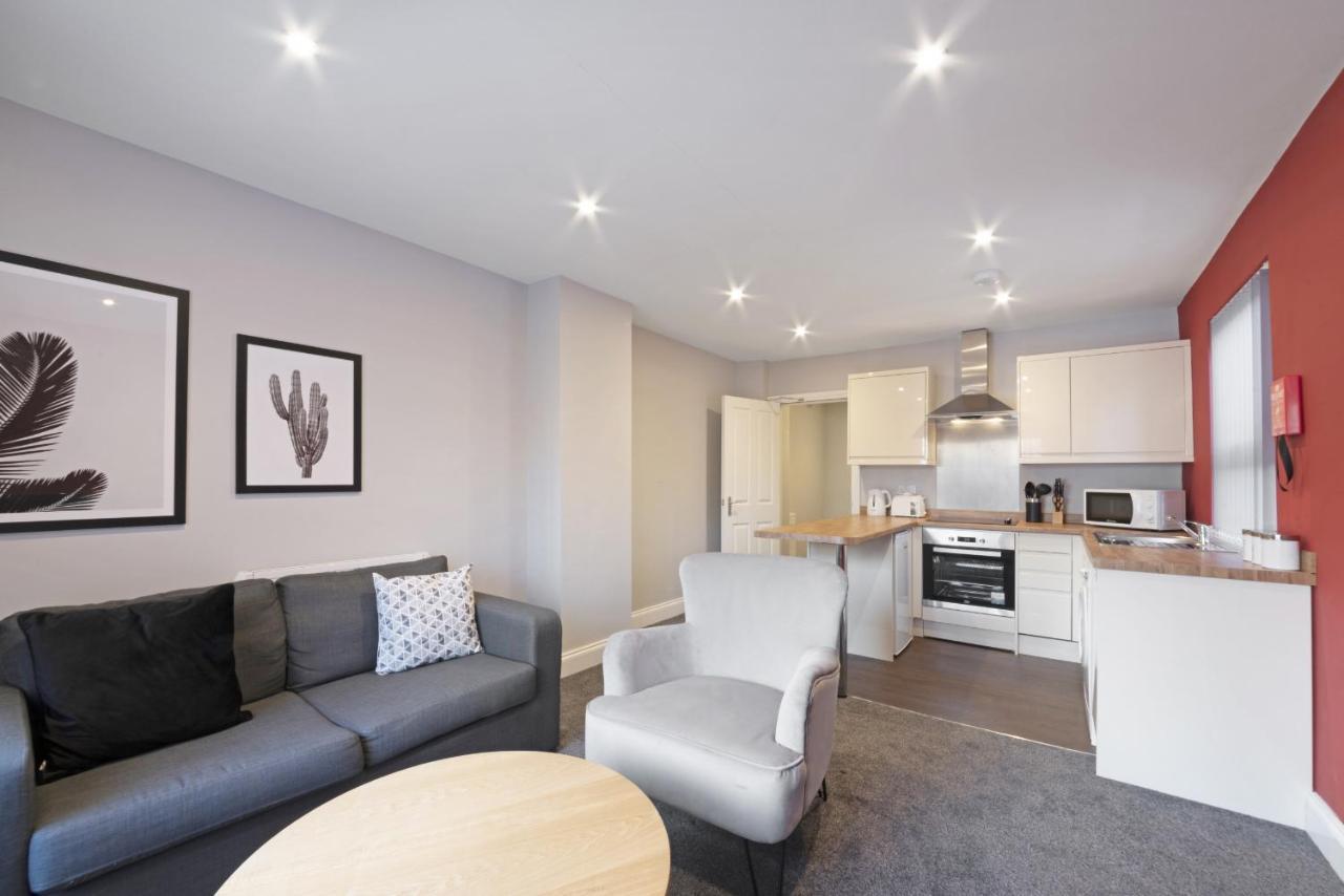 K Suites - Waveney Chambers 1 Old โลเวสทอฟต์ ภายนอก รูปภาพ