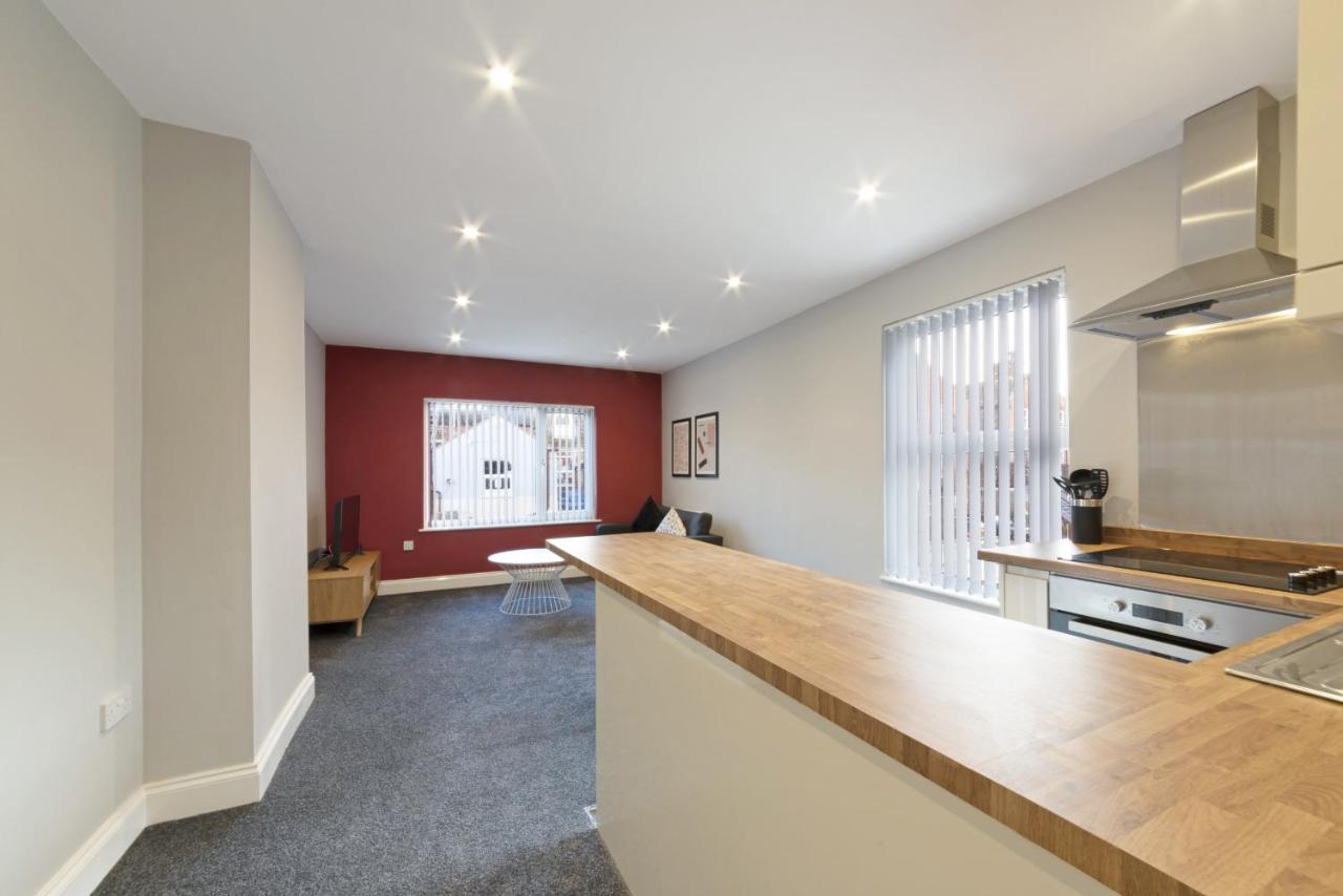 K Suites - Waveney Chambers 1 Old โลเวสทอฟต์ ภายนอก รูปภาพ