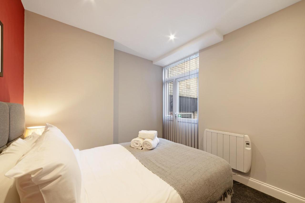 K Suites - Waveney Chambers 1 Old โลเวสทอฟต์ ภายนอก รูปภาพ